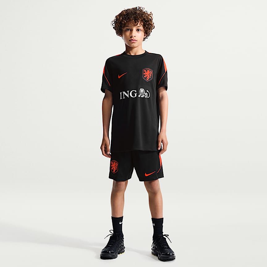 Netherlands x Patta Older Kids' Short-Sleeve Football Top. Nike IL